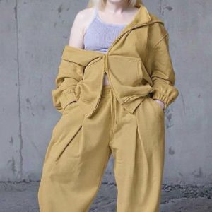 DLB-WOMENS TWO PIECE HOODIE SET WITH BAGGY PANTS