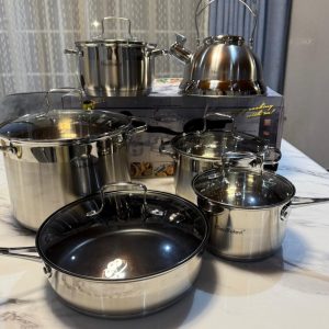 DLB- 12 PIECE GERMAN POTS